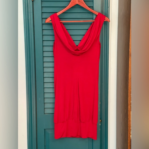 Red mini dress - Picture 2 of 2